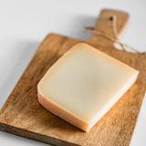 Käse im Stück, Bergkäse Tiroler